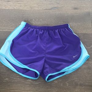 NIKE dry fit running short